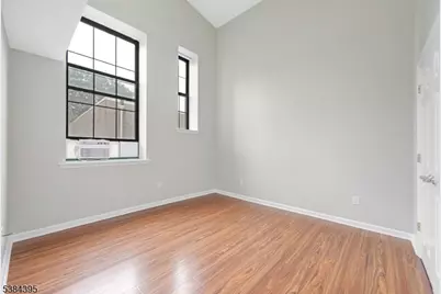 105 Marion St #18, Paterson, NJ 07522 - Photo 15