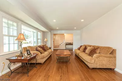 2 Chestnut Hill Rd, Randolph Township, NJ 07869 - Photo 3