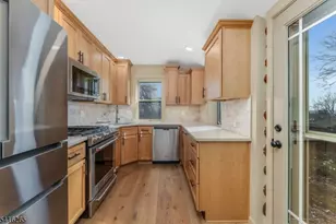 2 Driftway Dr, High Bridge, NJ 08829 - Photo 33