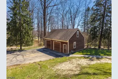 2 Driftway Dr, High Bridge, NJ 08829 - Photo 3