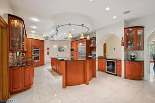 115 Skyline Dr, Watchung, NJ 07069 - Photo 11