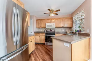 216 Bald Eagle Dr, Lopatcong Township, NJ 08886 - Photo 5