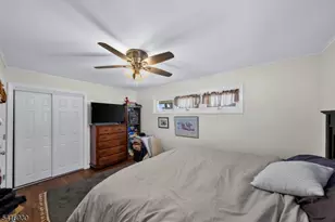 11B Wildwood Shores Dr, Hopatcong, NJ 07843 - Photo 17