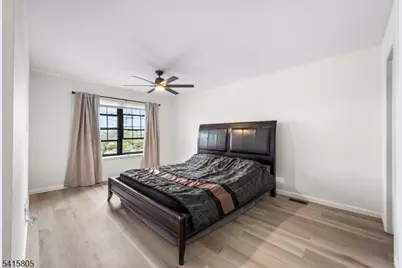 81 Stanwick Ct, Franklin Township, NJ 08873 - Photo 23