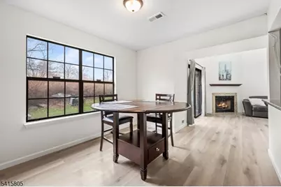 81 Stanwick Ct, Franklin Township, NJ 08873 - Photo 7