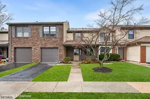 81 Stanwick Ct, Franklin Township, NJ 08873 - Photo 1