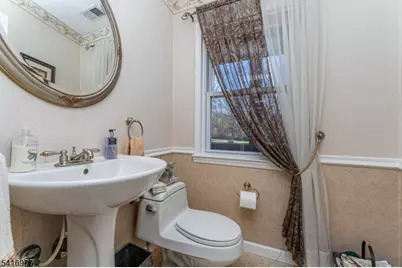 136 Powderhorn Dr, Lopatcong Township, NJ 08865 - Photo 19