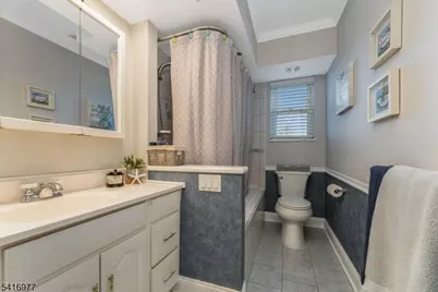 136 Powderhorn Dr, Lopatcong Township, NJ 08865 - Photo 25