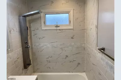 409 Gable Ln, Linden, NJ 07036 - Photo 9