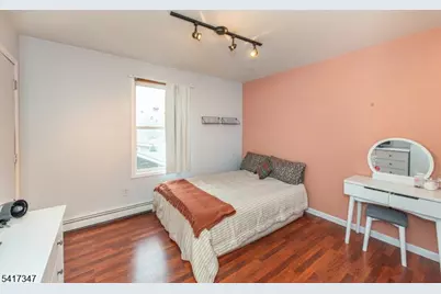 42 Roosevelt Ave, Parsippany, NJ 07034 - Photo 17