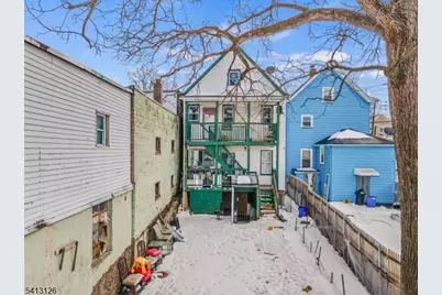 160 Burgess Pl, Passaic, NJ 07055 - Photo 17