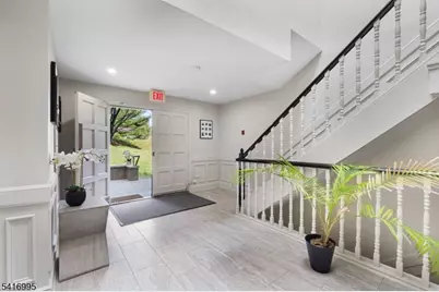 19I Heritage Dr #I, Chatham Township, NJ 07928 - Photo 3