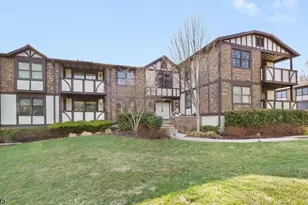 19I Heritage Dr, Chatham Township, NJ 07928 - Photo 1