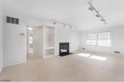 19I Heritage Dr #I, Chatham Township, NJ 07928 - Photo 5