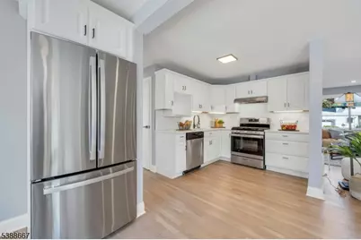 1 Crestwood Ln, Clark Township, NJ 07066 - Photo 13