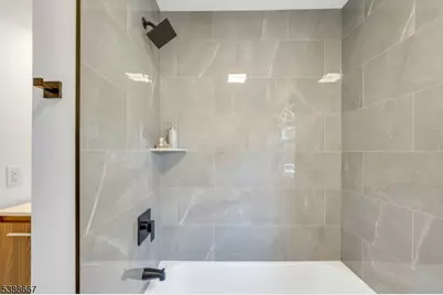 1 Crestwood Ln, Clark Township, NJ 07066 - Photo 21