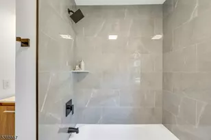 1 Crestwood Ln, Clark Township, NJ 07066 - Photo 21