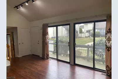 260 Crabtree Ct Ondo, Bernards Township, NJ 07920 - Photo 5