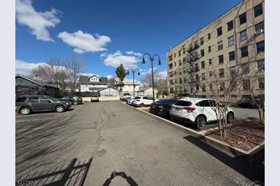 5 Pomona Ave #2c, Newark, NJ 07112 - Photo 3