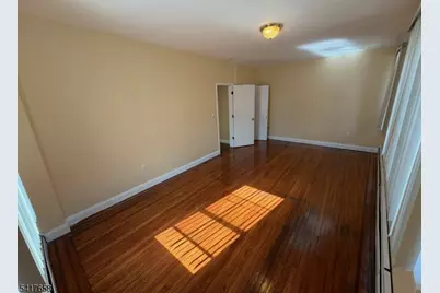 5 Pomona Ave #2c, Newark, NJ 07112 - Photo 11