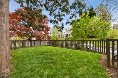 869 Ridgewood Rd, Millburn, NJ 07041 - Photo 23