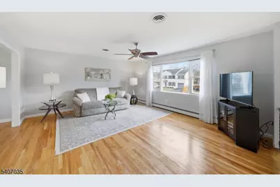 11 Deerfield Rd, Parsippany, NJ 07054 - Photo 3