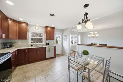 11 Deerfield Rd, Parsippany, NJ 07054 - Photo 11