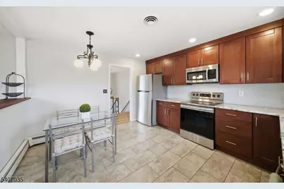 11 Deerfield Rd, Parsippany, NJ 07054 - Photo 13