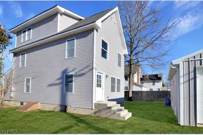 24 John St, Helmetta, NJ 08828 - Photo 3