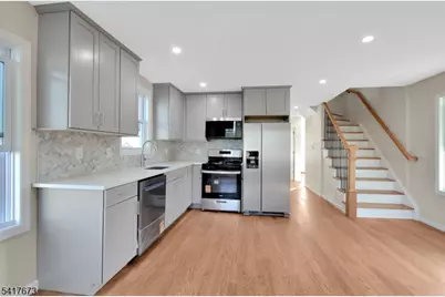 24 John St, Helmetta, NJ 08828 - Photo 5