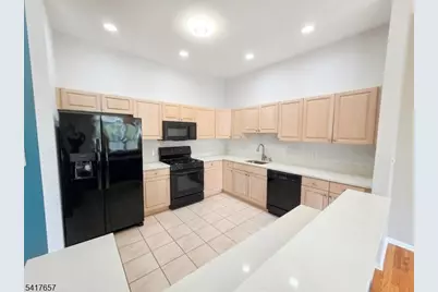 62 Springholm Drive Ondo, Berkeley Heights Township, NJ 07922 - Photo 3