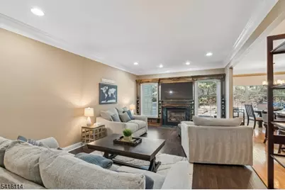 62 Mackenzie Ln N, Denville Twp., NJ 07834 - Photo 9