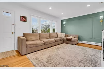 14 Edgewood Ter, Bridgewater, NJ 08807 - Photo 5