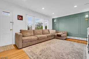 14 Edgewood Ter., Bridgewater, NJ 08807 - Photo 5