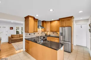 14 Edgewood Ter., Bridgewater, NJ 08807 - Photo 7