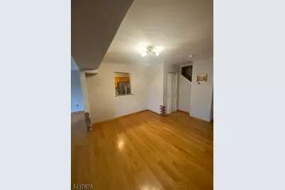 210 Vista Dr, Hanover Township, NJ 07927 - Photo 11