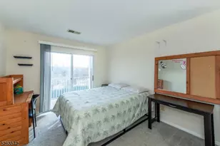 210 Vista Dr, Hanover Township, NJ 07927 - Photo 27