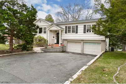 25 Devonshire Ter, West Orange Township, NJ 07052 - Photo 5