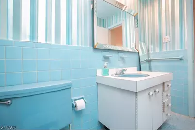 25 Devonshire Ter, West Orange Township, NJ 07052 - Photo 17