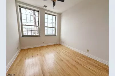 33 Forest Ave #2A, Hawthorne, NJ 07506 - Photo 9