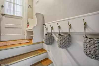 48 Kendal Ave, Maplewood, NJ 07040 - Photo 13