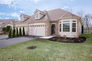 605 Edward St, Lopatcong Township, NJ 08865 - Photo 1