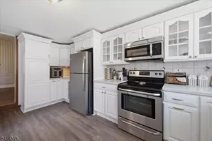 329 Water St, Belvidere, NJ 07823 - Photo 13