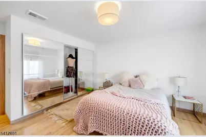 17 Brentwood Dr, North Caldwell, NJ 07006 - Photo 33