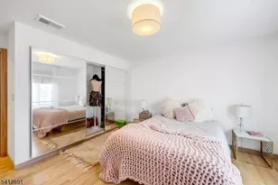 17 Brentwood Dr, North Caldwell, NJ 07006 - Photo 33