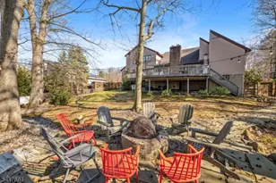 17 Brentwood Dr, North Caldwell, NJ 07006 - Photo 41