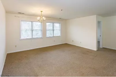 93 Park Edge, Berkeley Heights Township, NJ 07922 - Photo 13