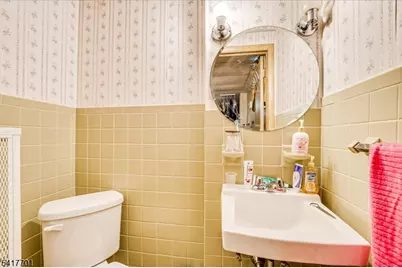 606 Knopf St, Linden, NJ 07036 - Photo 29