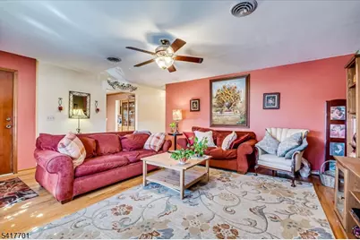 606 Knopf St, Linden, NJ 07036 - Photo 11