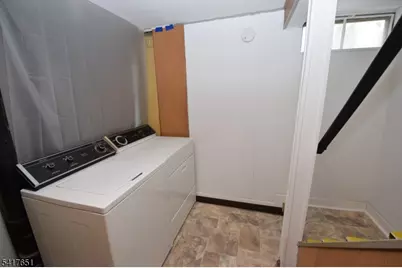 27 Grant Ave, New Providence, NJ 07974 - Photo 15